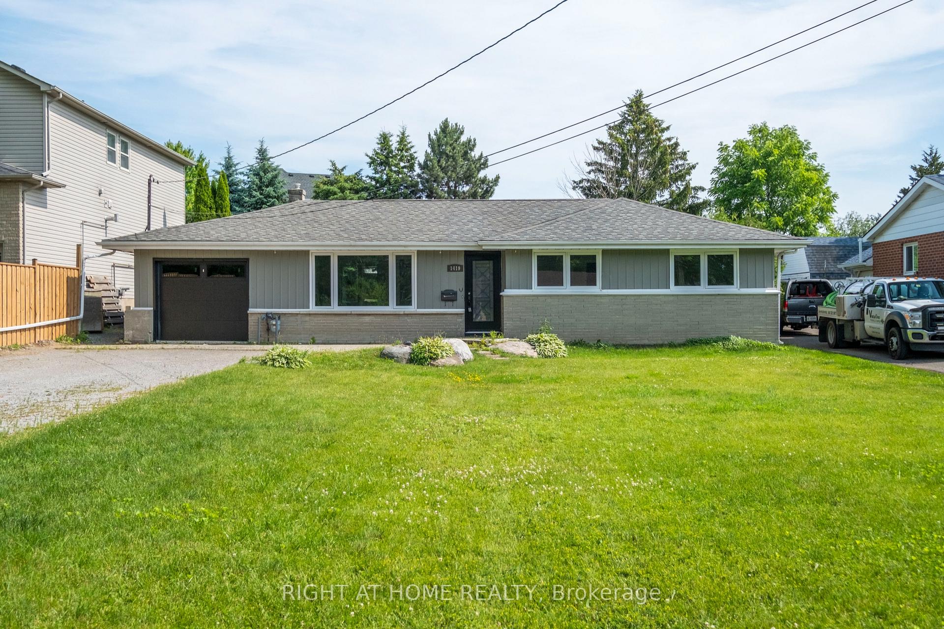 Front of 1419 Nash Road