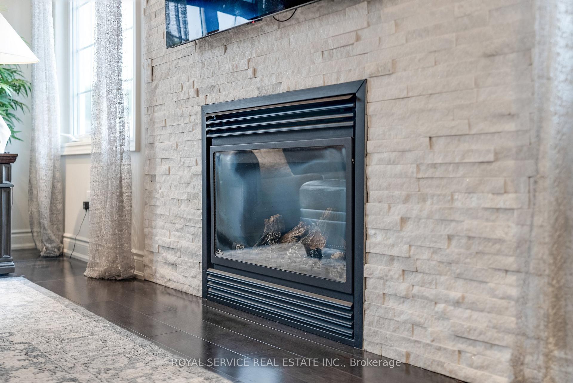 Photo 31 of 2 Northglen Drive, Clarington, Bowmanville — HOMEH