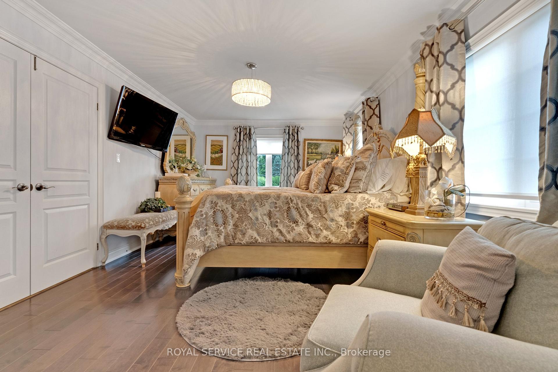 Photo 21 of 2 Northglen Drive, Clarington, Bowmanville — HOMEH