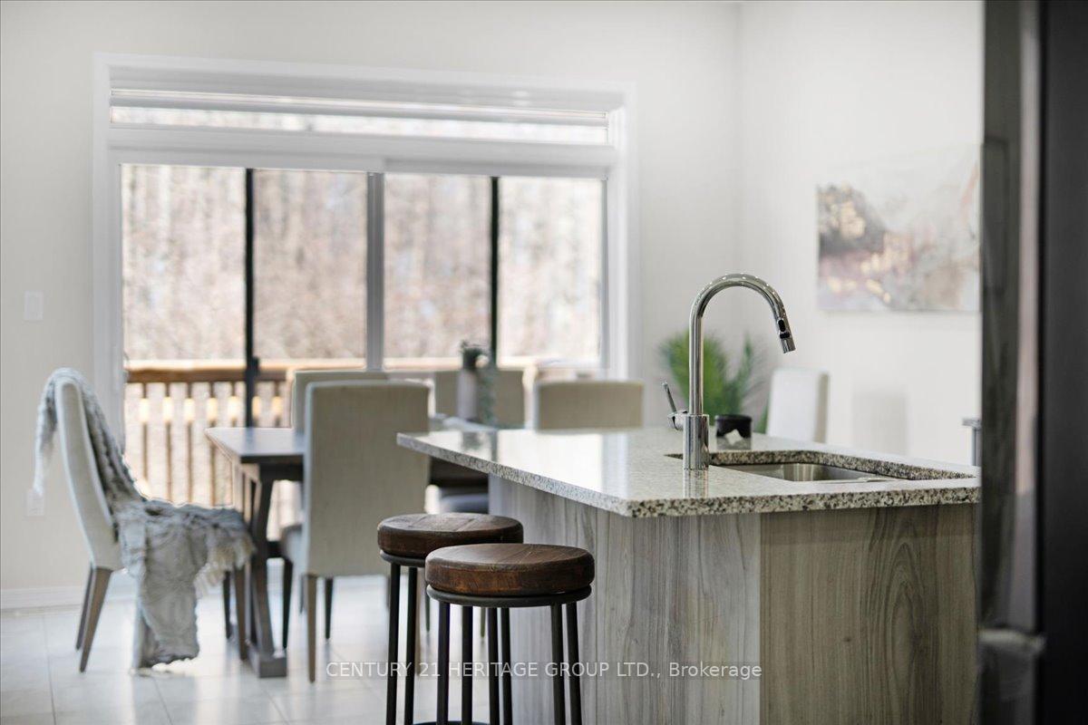 Photo 8 of 157 Cactus Crescent, Hamilton, Stoney Creek — HOMEH