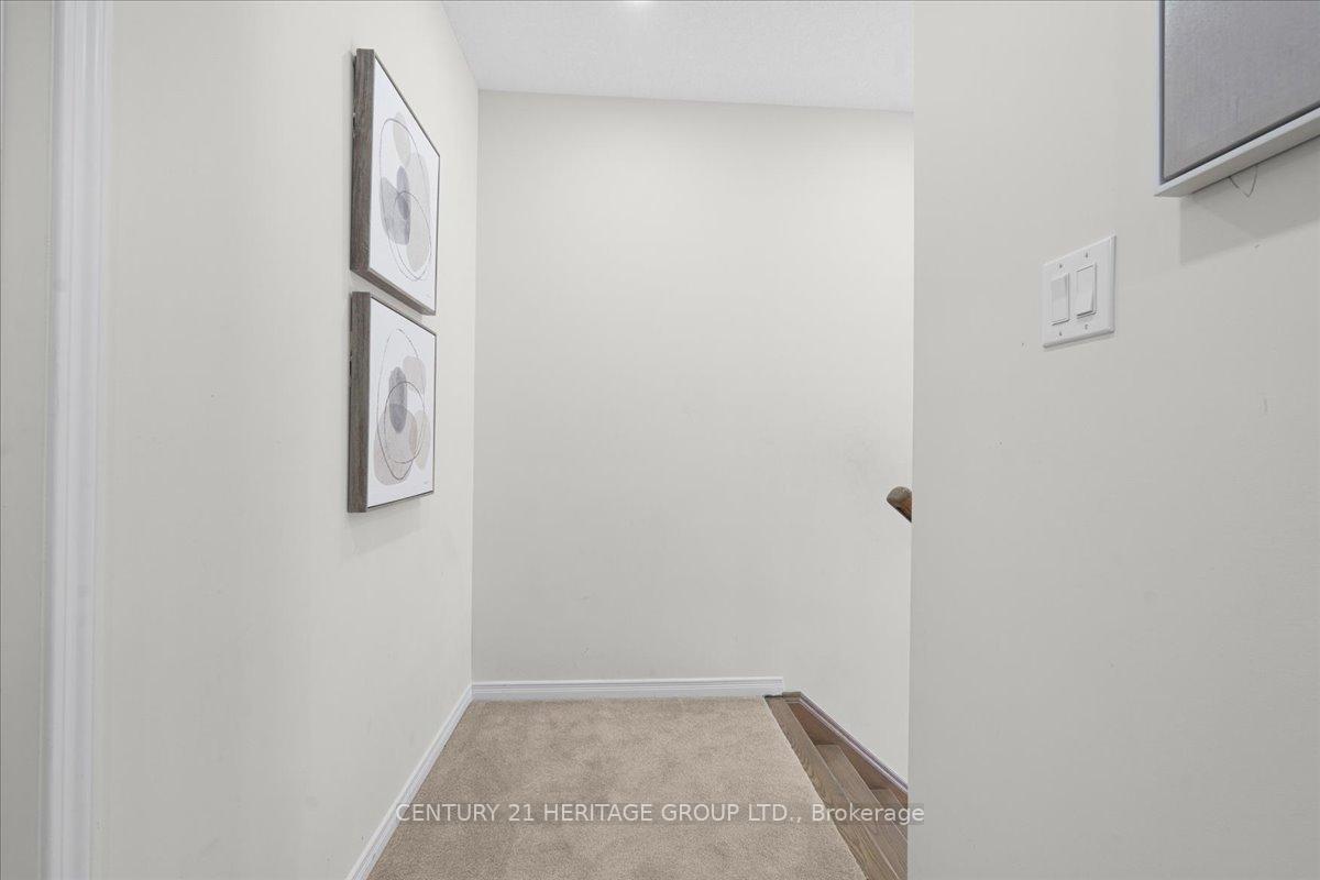 Photo 18 of 157 Cactus Crescent, Hamilton, Stoney Creek — HOMEH