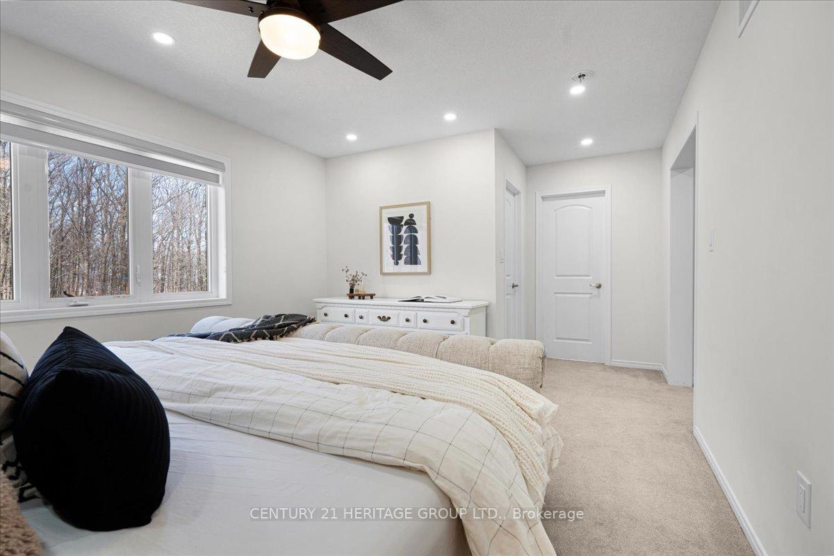 Photo 16 of 157 Cactus Crescent, Hamilton, Stoney Creek — HOMEH