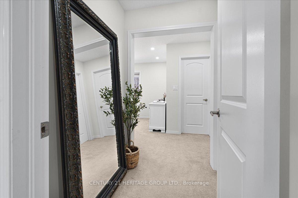 Photo 34 of 157 Cactus Crescent, Hamilton, Stoney Creek — HOMEH