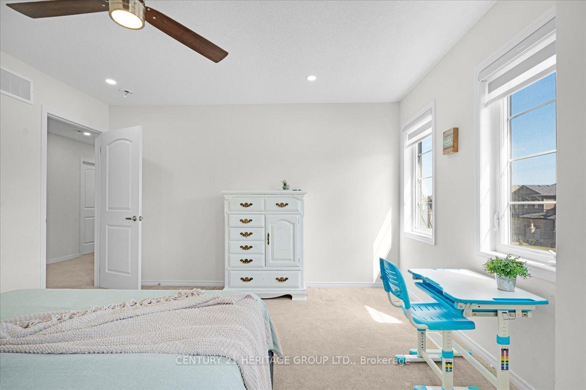 Photo 25 of 157 Cactus Crescent, Hamilton, Stoney Creek — HOMEH