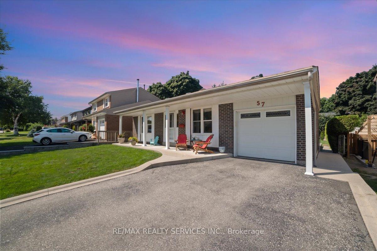 Photo 20 of 57 Lorraine Crescent, Brampton, Westgate — HOMEH