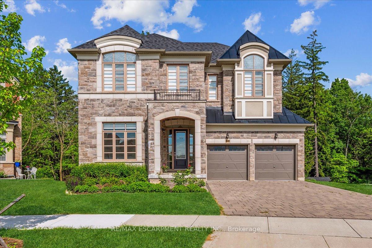 Photo 1 of 912 Forest Creek Court, Kitchener, Doon South — HOMEH
