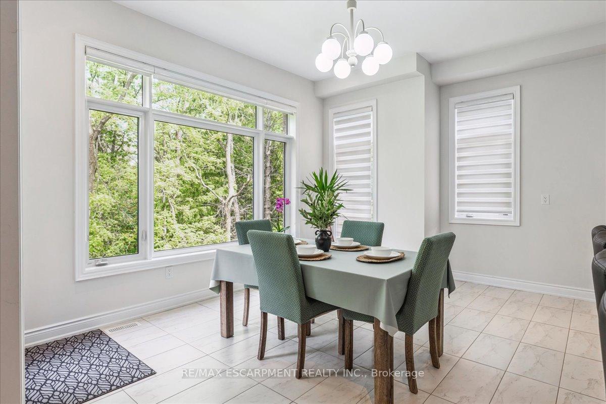 Photo 28 of 912 Forest Creek Court, Kitchener, Doon South — HOMEH