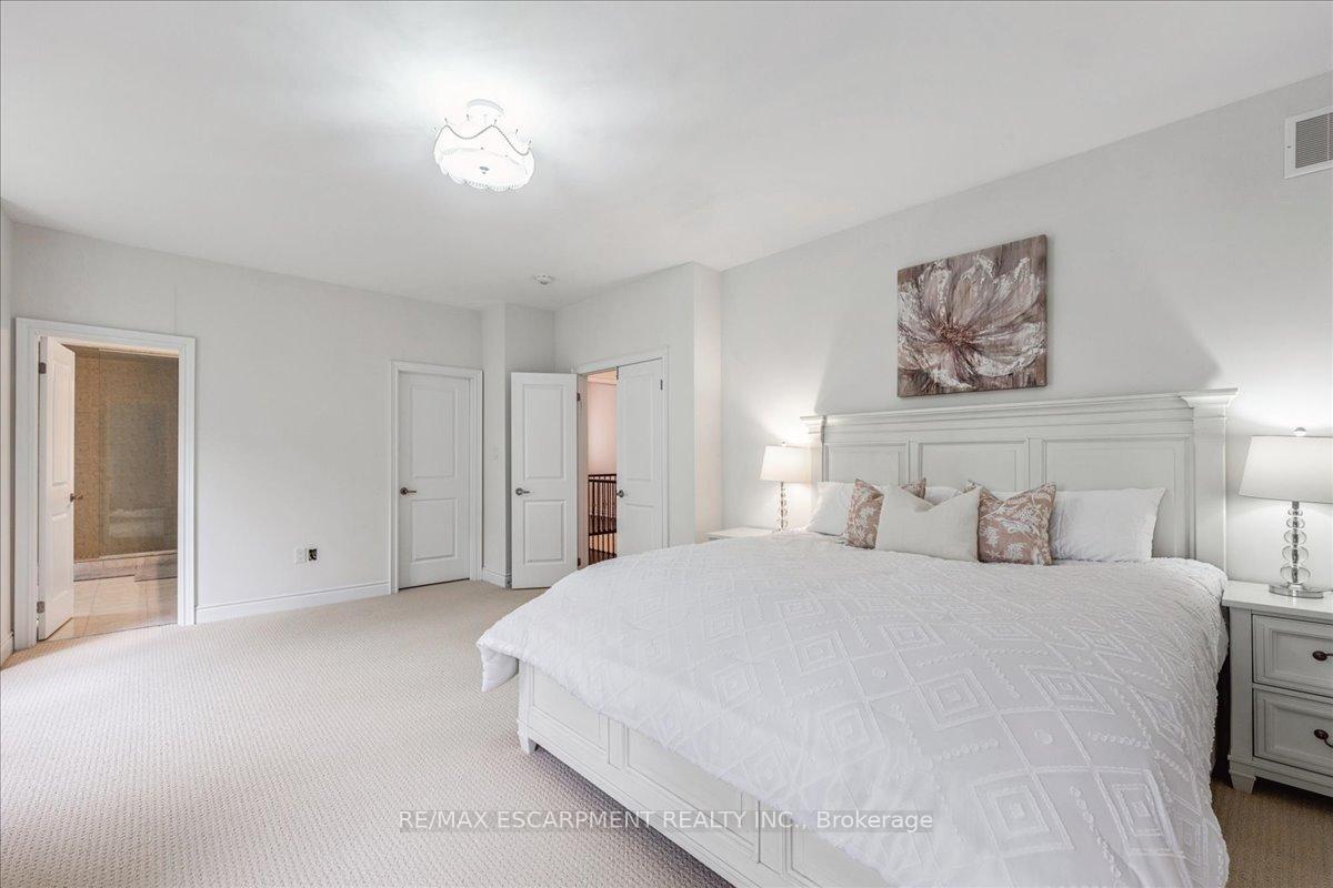 Photo 31 of 912 Forest Creek Court, Kitchener, Doon South — HOMEH