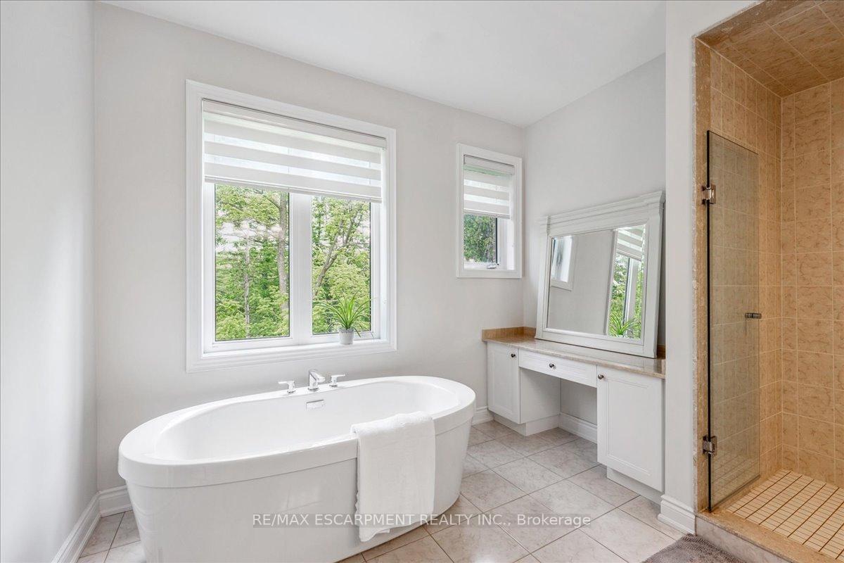 Photo 22 of 912 Forest Creek Court, Kitchener, Doon South — HOMEH