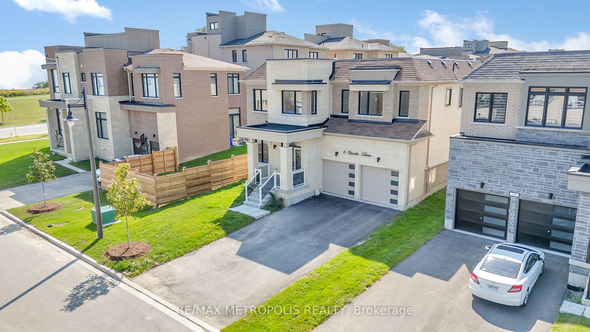 Photo 2 of 6 Yacht Drive, Clarington, Bowmanville — HOMEH