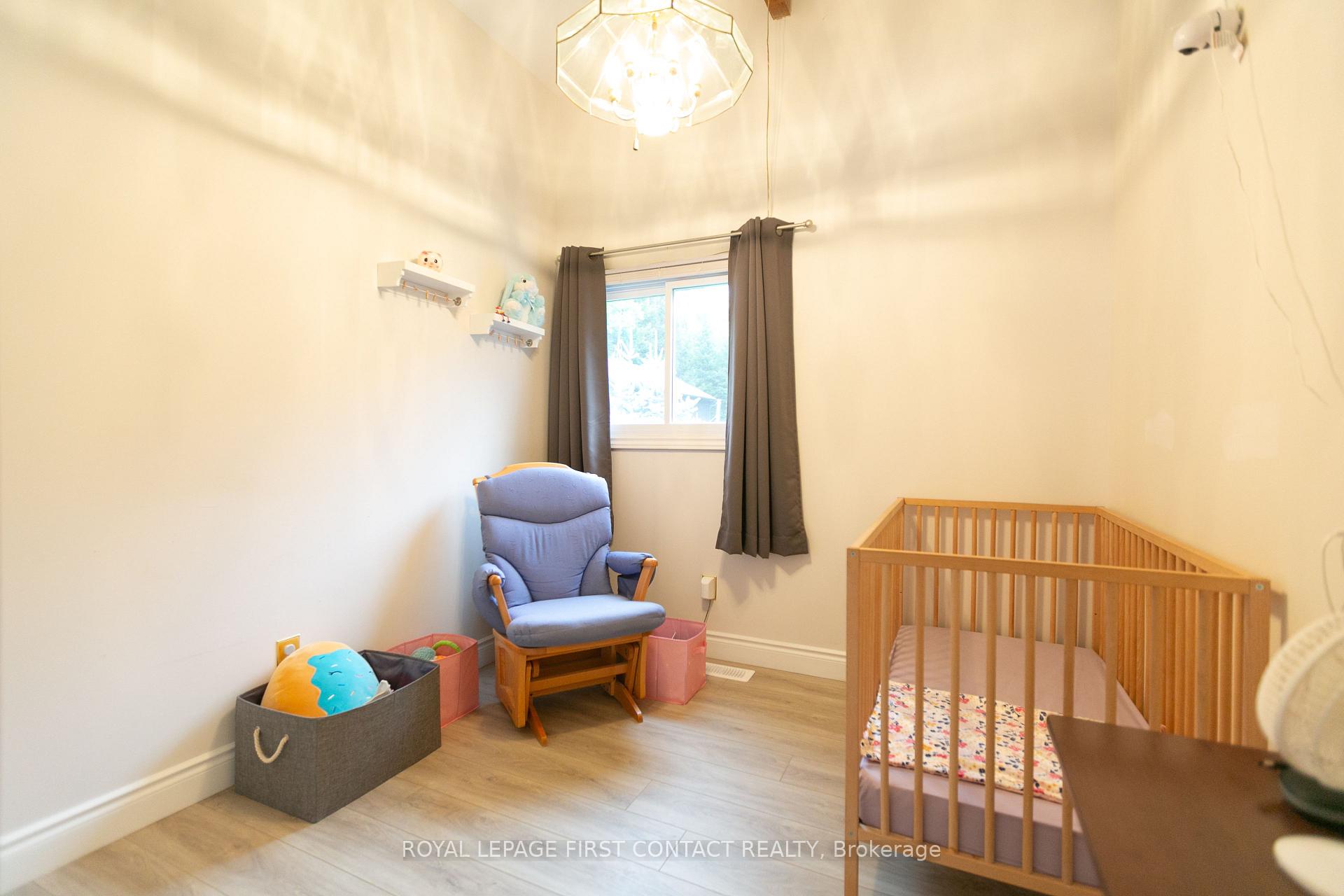 Photo 7 of 1533 Gill Road, Springwater, Midhurst — HOMEH