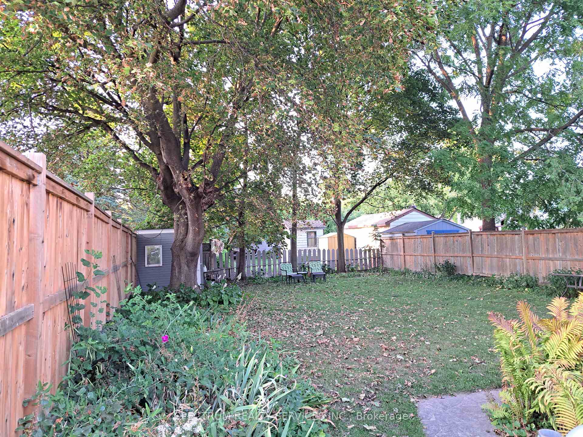 Front of 8 Victory Drive
