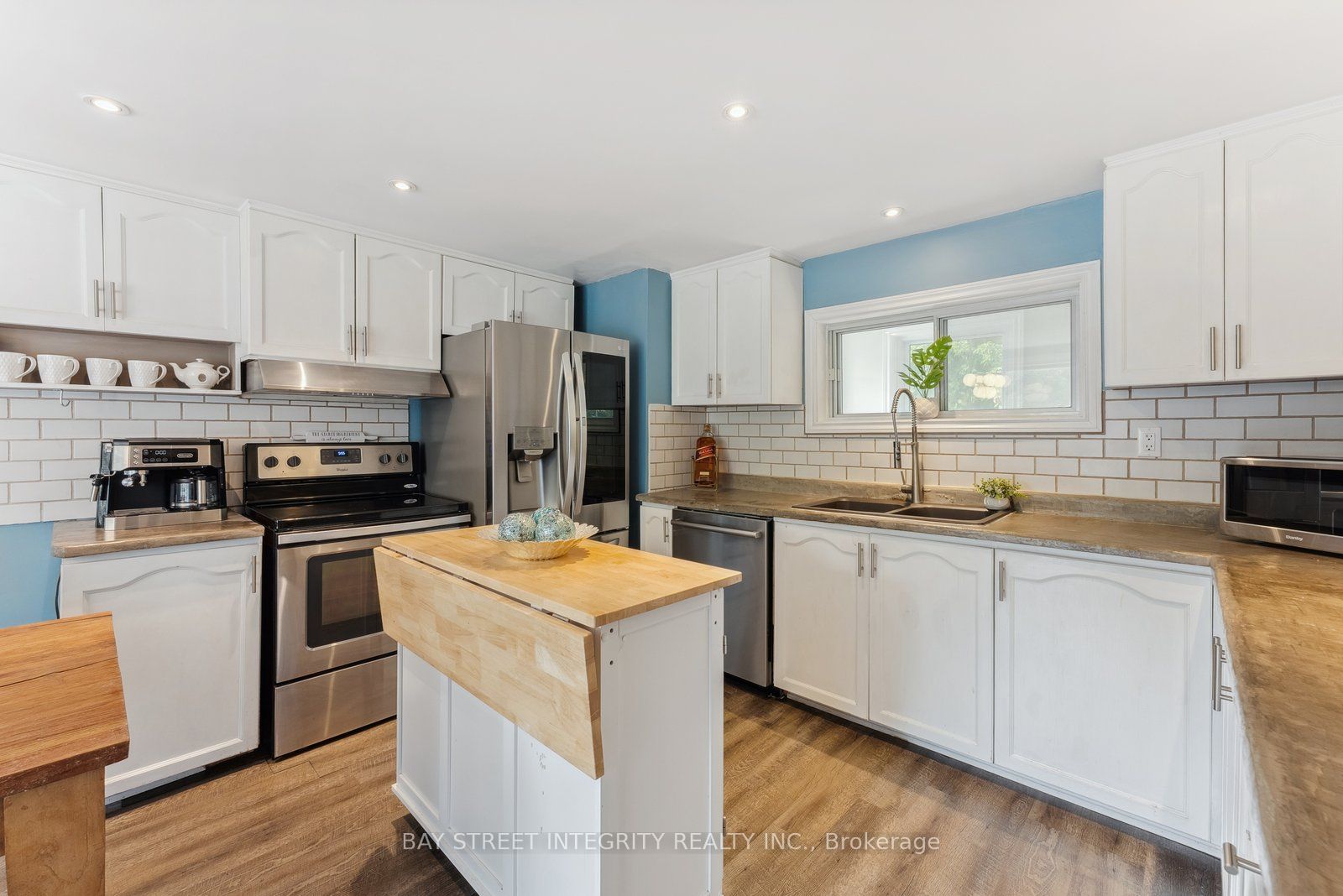 Photo 9 of 314 Old Homestead Road, Georgina, Historic Lakeshore Communities — HOMEH