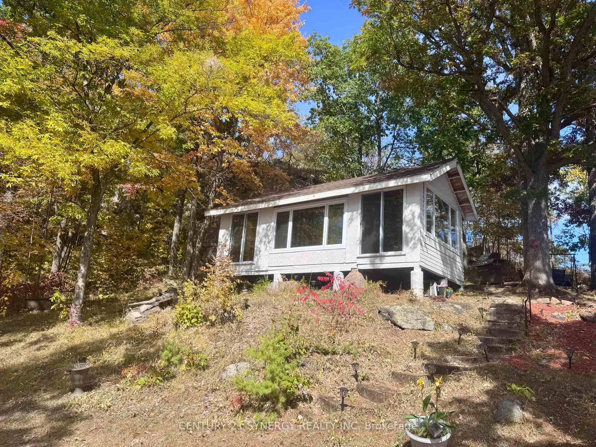 Photo 2 of 241 Brash Lane, Frontenac, Frontenac South — HOMEH