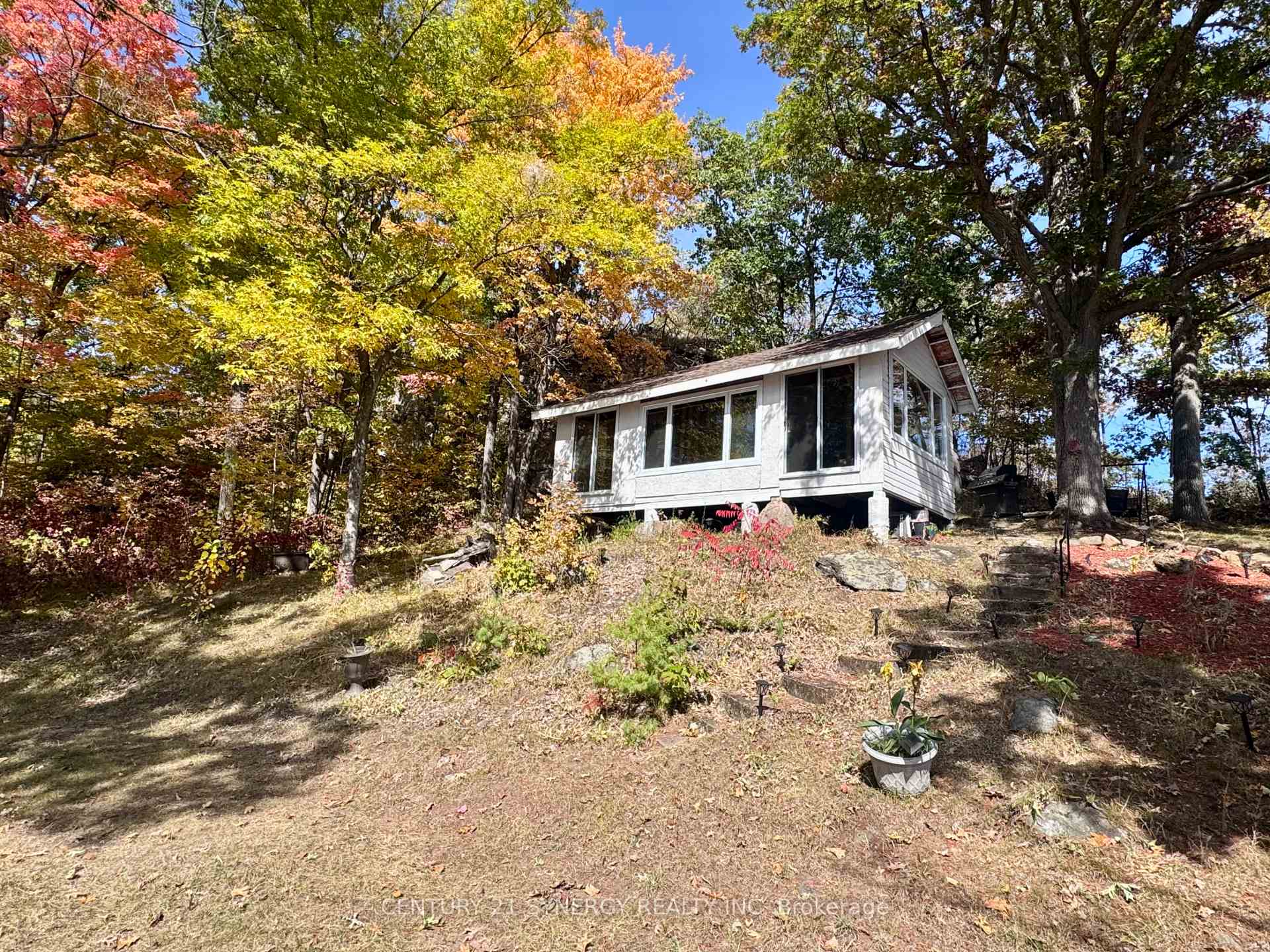 Photo 5 of 241 Brash Lane, Frontenac, Frontenac South — HOMEH