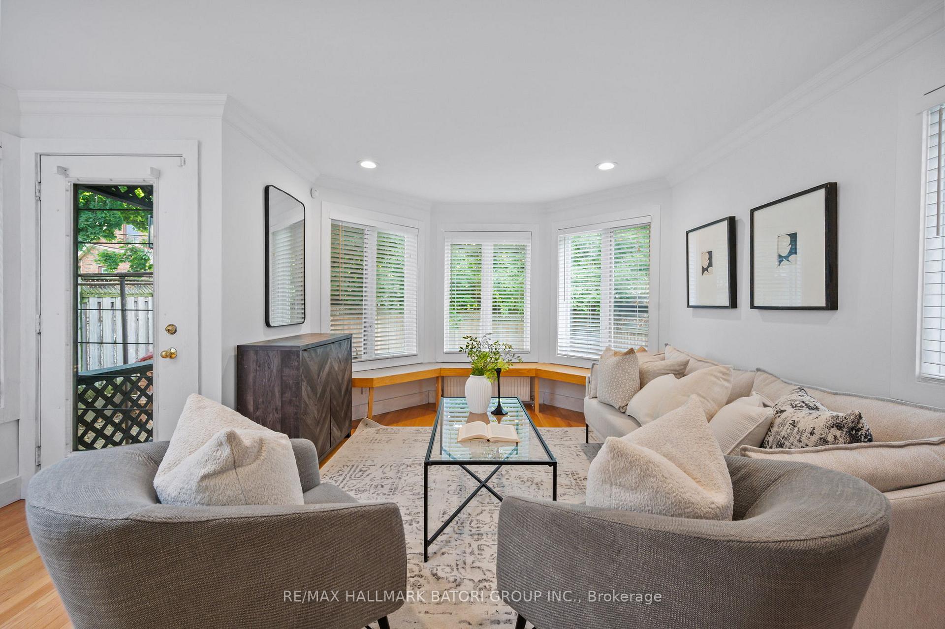 Photo 32 of 30 Park Hill Road, Toronto, Forest Hill North — HOMEH