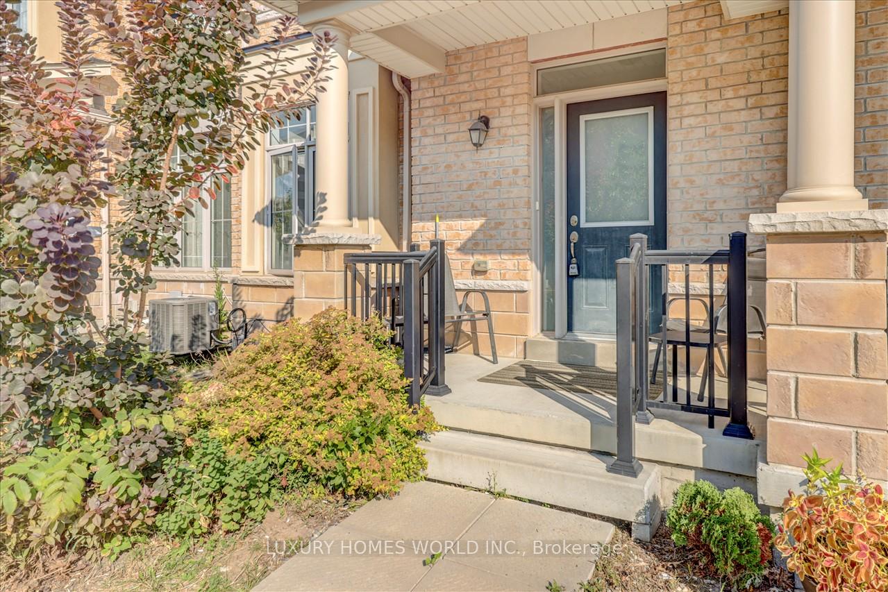 Photo 5 of 22 Tilbury Gate, Markham, Cornell — HOMEH
