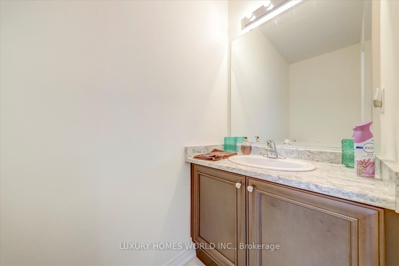 Photo 18 of 22 Tilbury Gate, Markham, Cornell — HOMEH