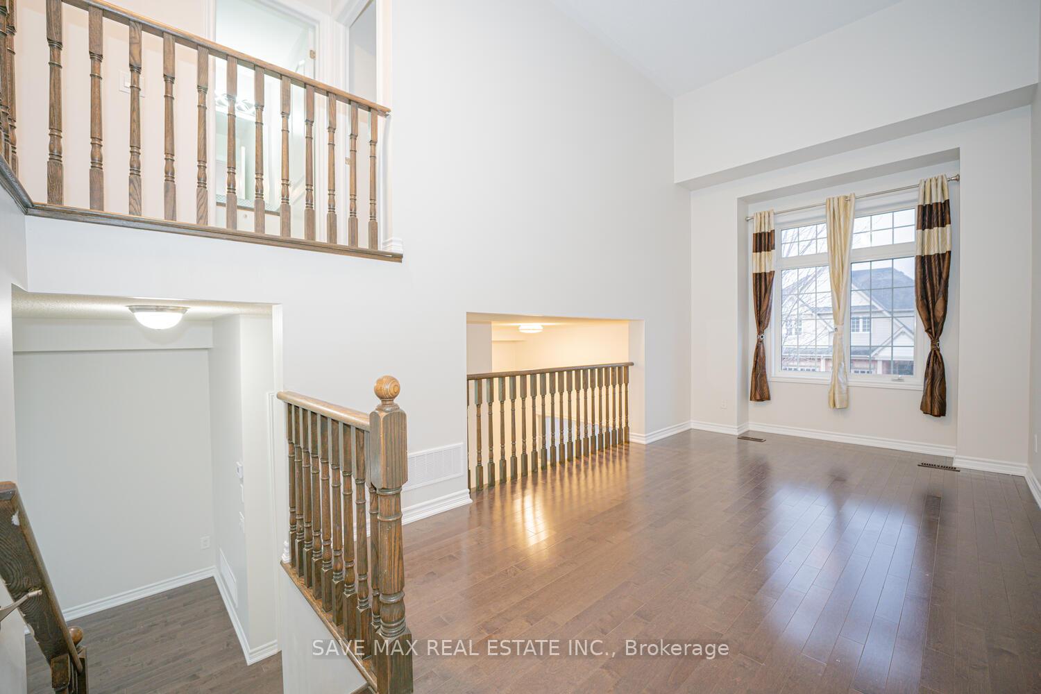 Photo 7 of 12 Losino Street, Caledon, Rural Caledon — HOMEH