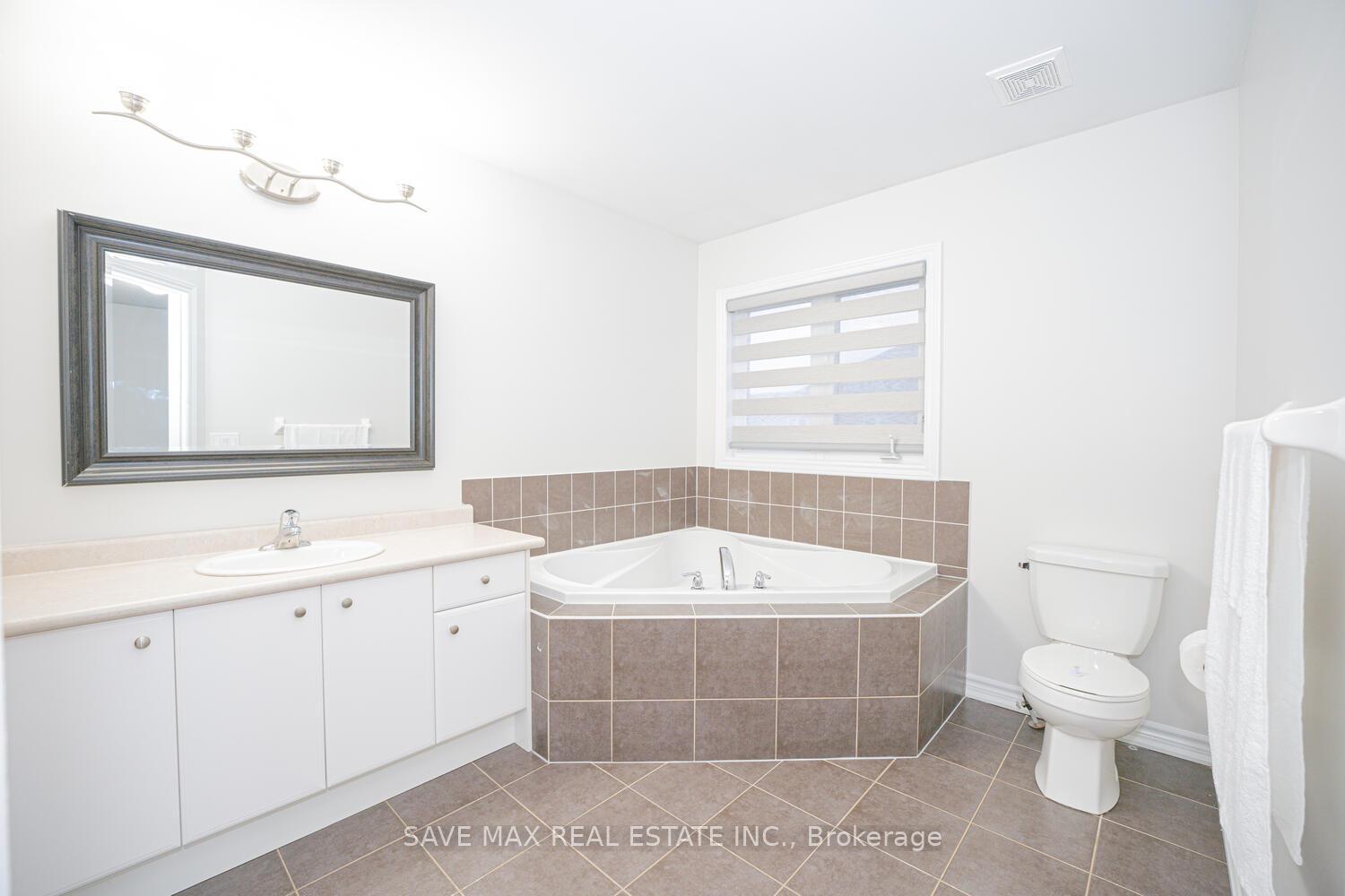 Photo 8 of 12 Losino Street, Caledon, Rural Caledon — HOMEH