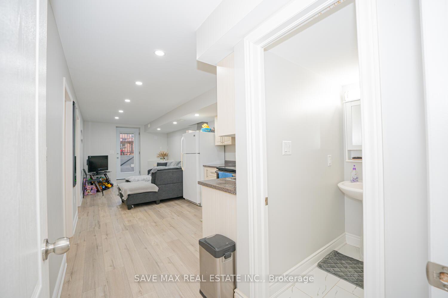 Photo 12 of 12 Losino Street, Caledon, Rural Caledon — HOMEH