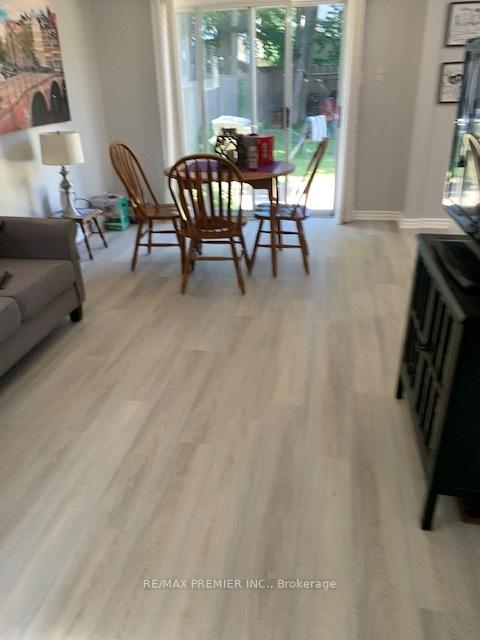 Photo 2 of 34 Argyle Road, Barrie, Sunnidale — HOMEH
