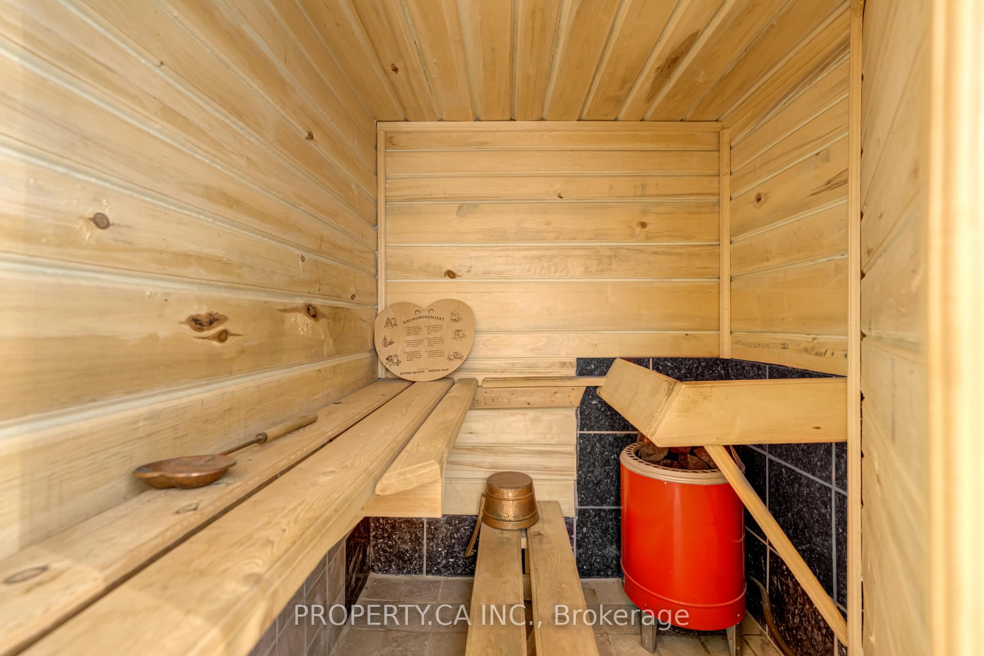 Photo 20 of 1833 St Johns Road, Innisfil, Alcona — HOMEH