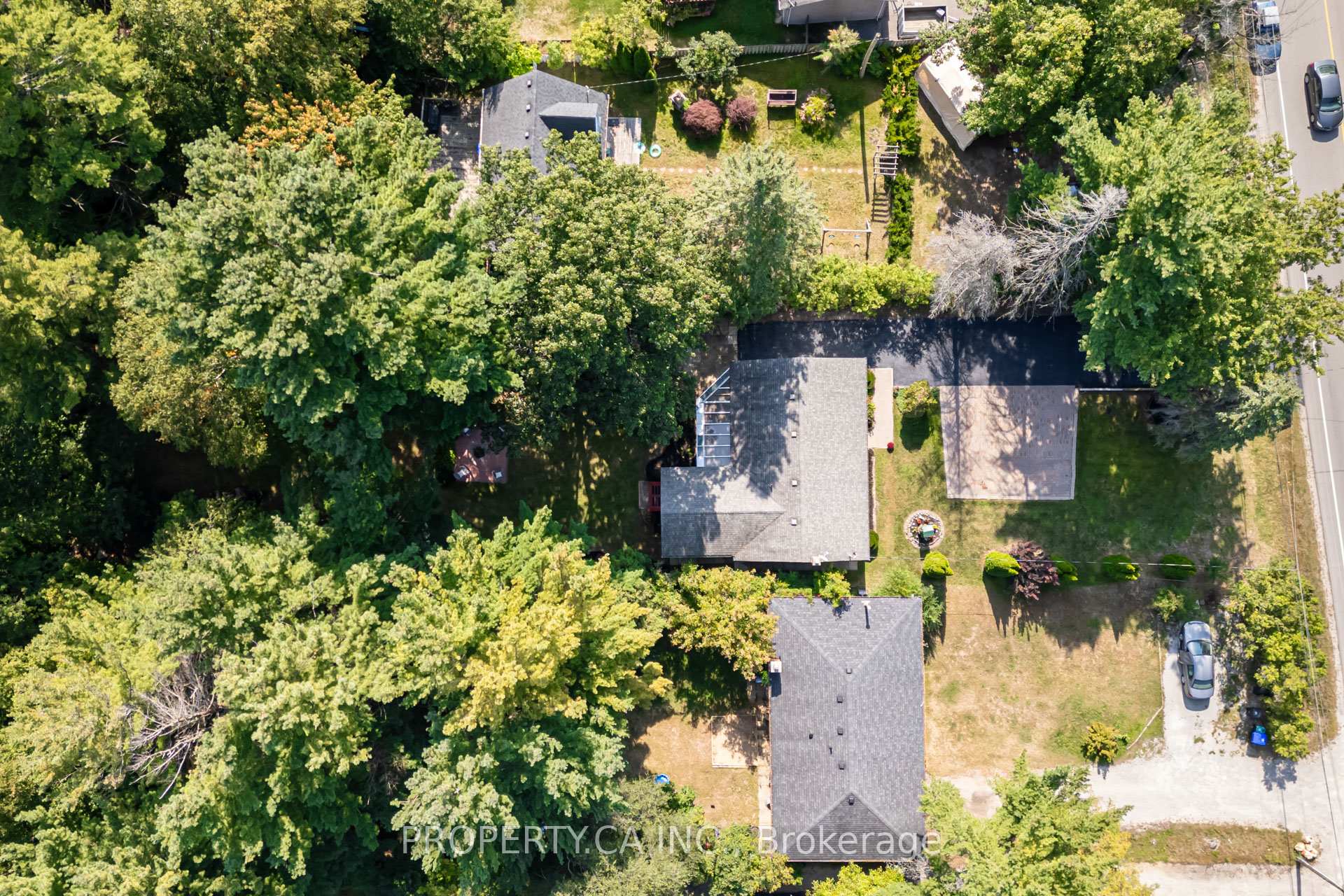 Photo 35 of 1833 St Johns Road, Innisfil, Alcona — HOMEH