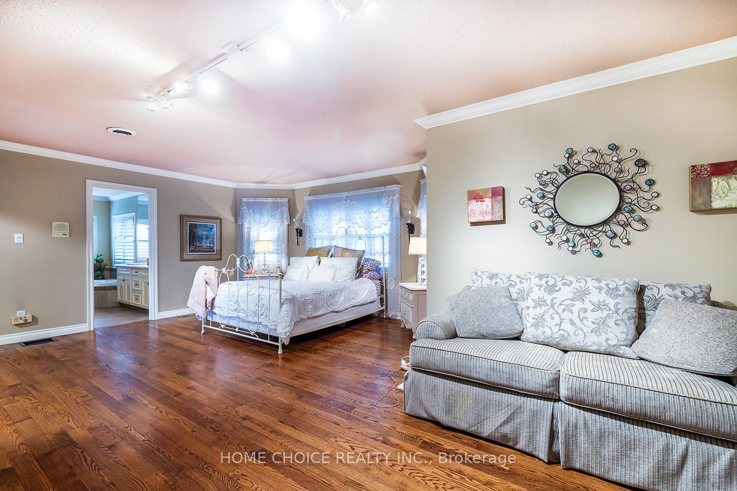 Photo 23 of 20 Andrew Street, Clarington, Newcastle — HOMEH