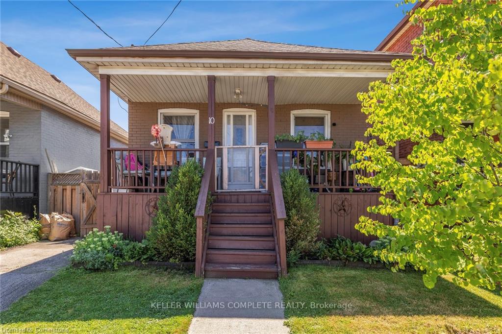 Photo 1 of 10 Craigmiller Avenue, Hamilton, Crown Point — HOMEH