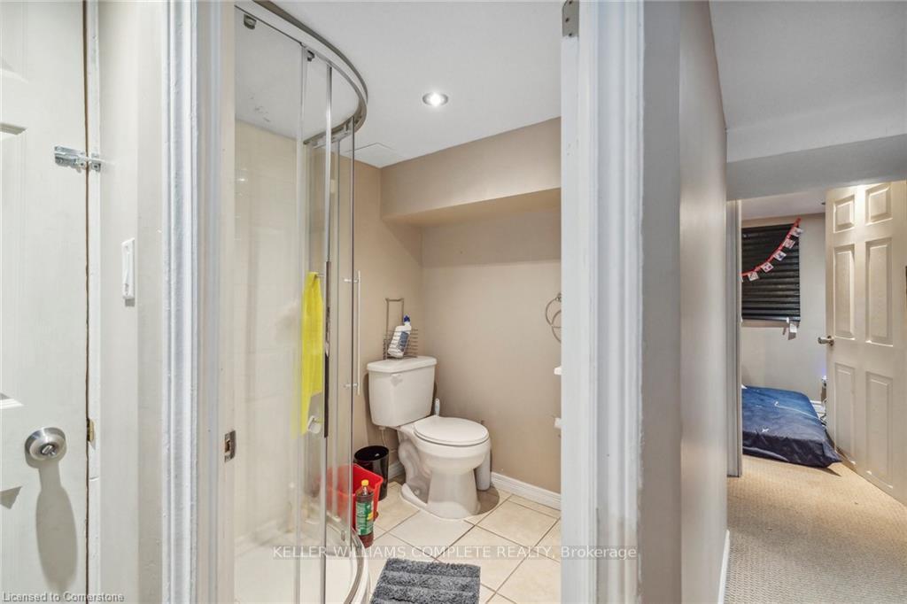 Photo 18 of 10 Craigmiller Avenue, Hamilton, Crown Point — HOMEH