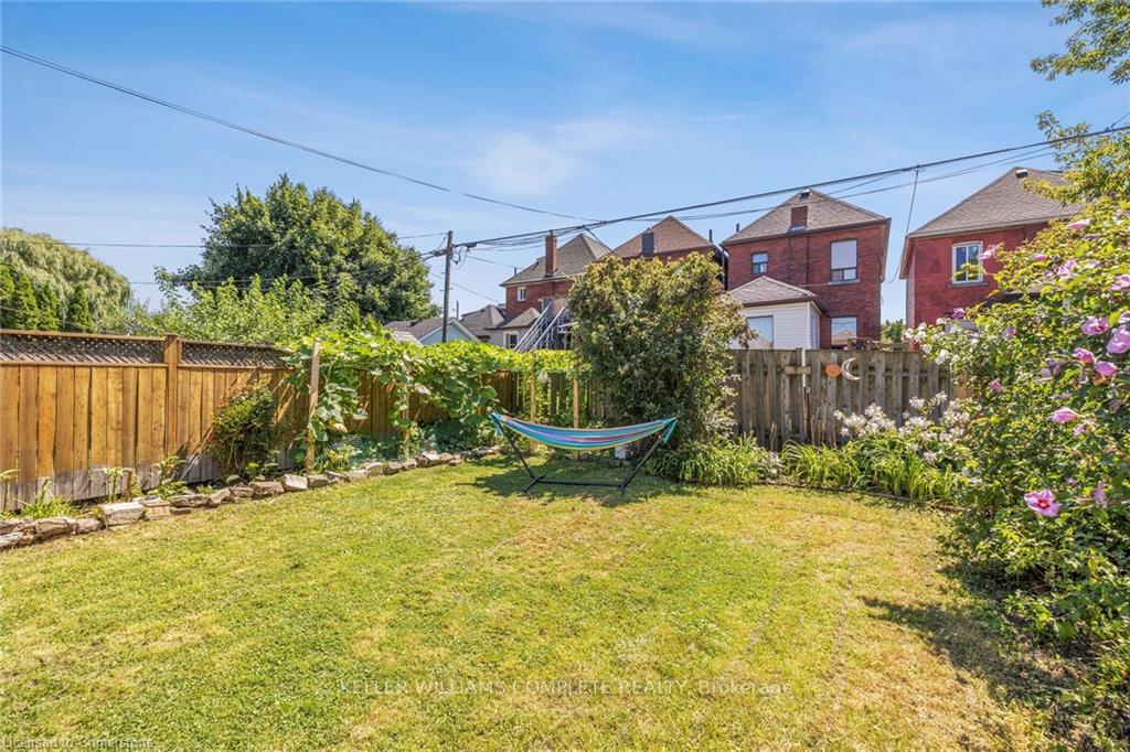 Photo 21 of 10 Craigmiller Avenue, Hamilton, Crown Point — HOMEH