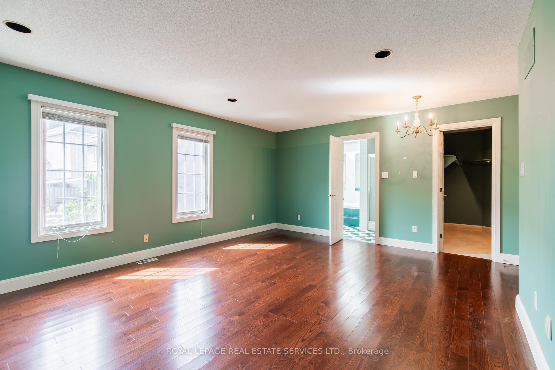 Photo 16 of 57 Orr Crescent, Hamilton, Stoney Creek — HOMEH