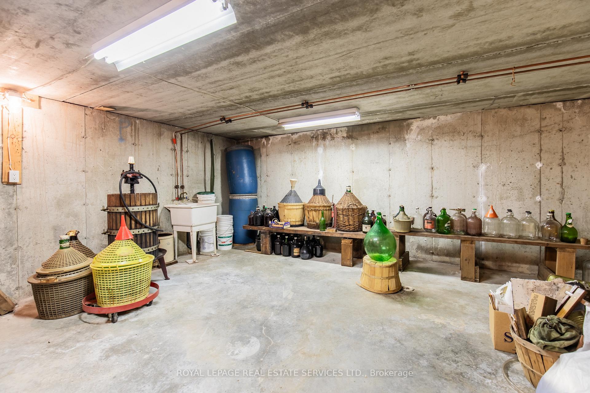 Photo 22 of 57 Orr Crescent, Hamilton, Stoney Creek — HOMEH