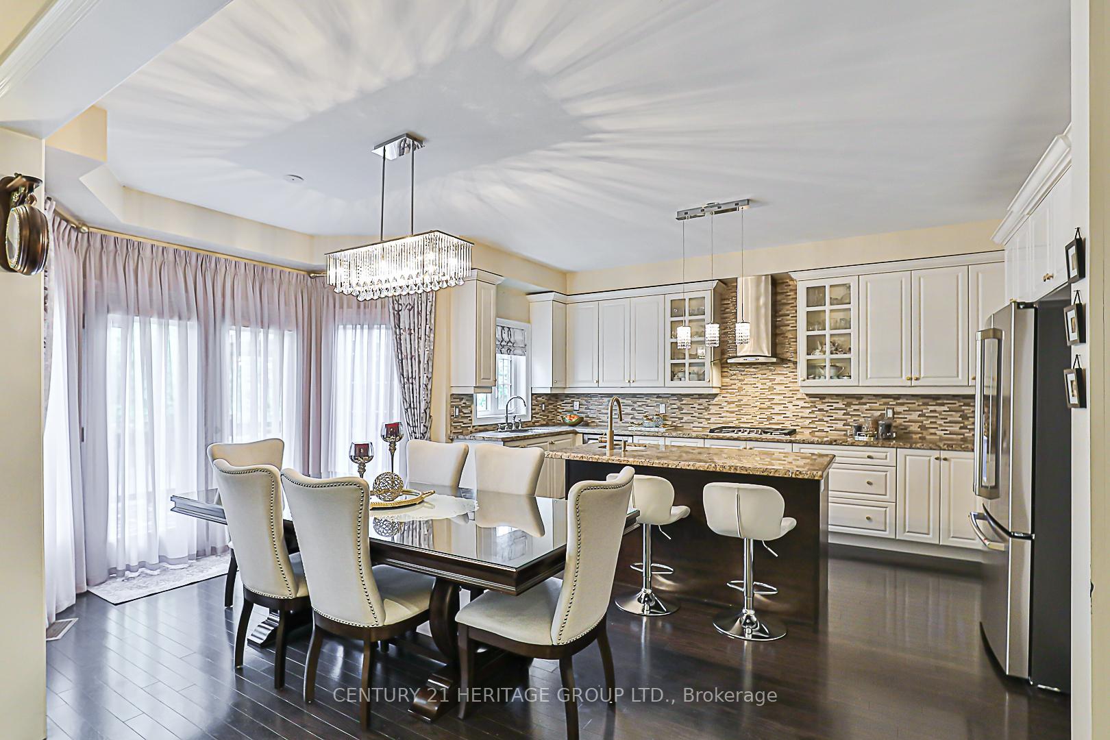 Photo 2 of 63 Lady Karen Crescent, Vaughan, Patterson — HOMEH