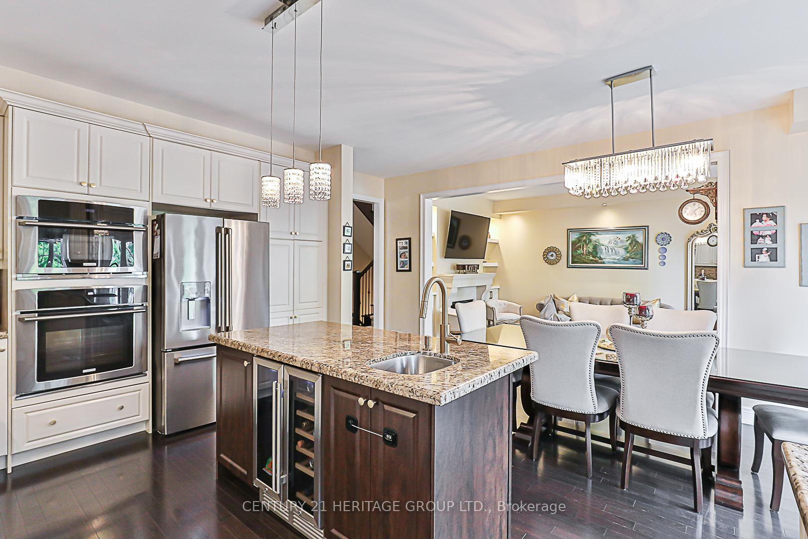 Photo 9 of 63 Lady Karen Crescent, Vaughan, Patterson — HOMEH