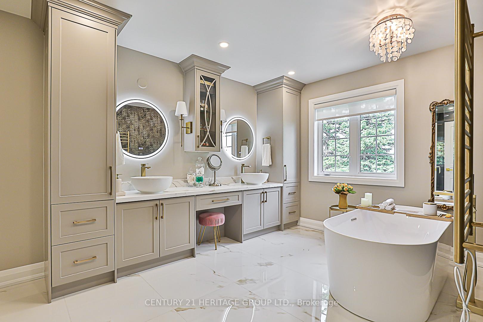 Photo 23 of 63 Lady Karen Crescent, Vaughan, Patterson — HOMEH