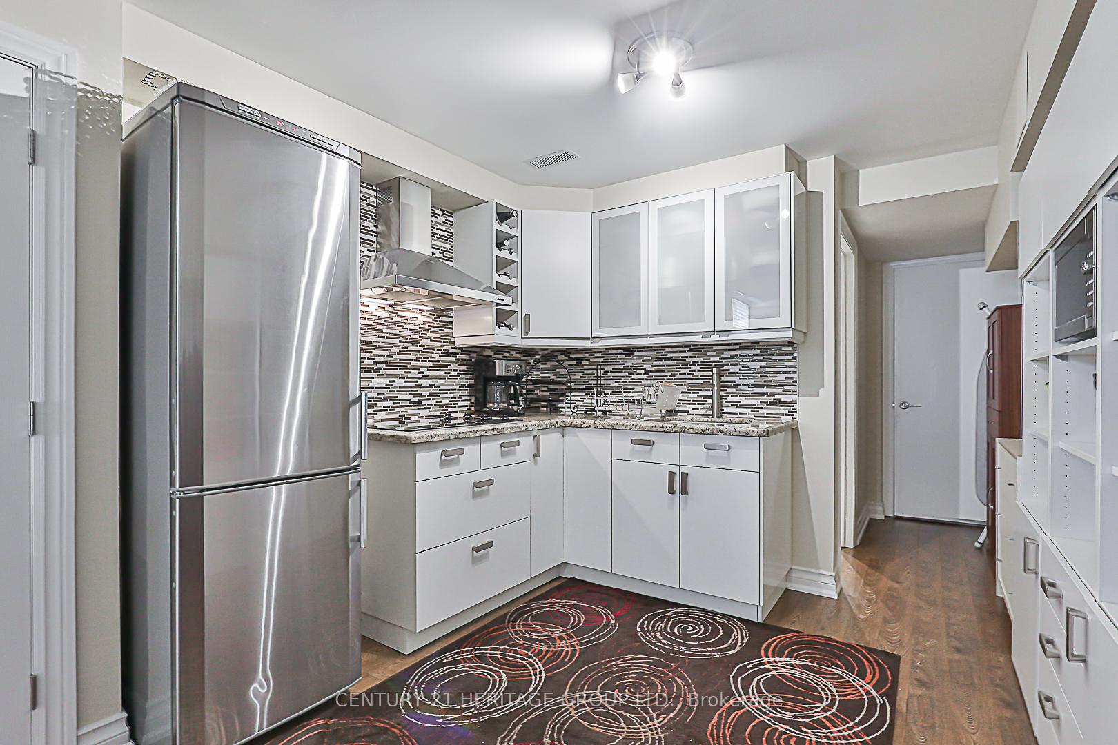 Photo 35 of 63 Lady Karen Crescent, Vaughan, Patterson — HOMEH