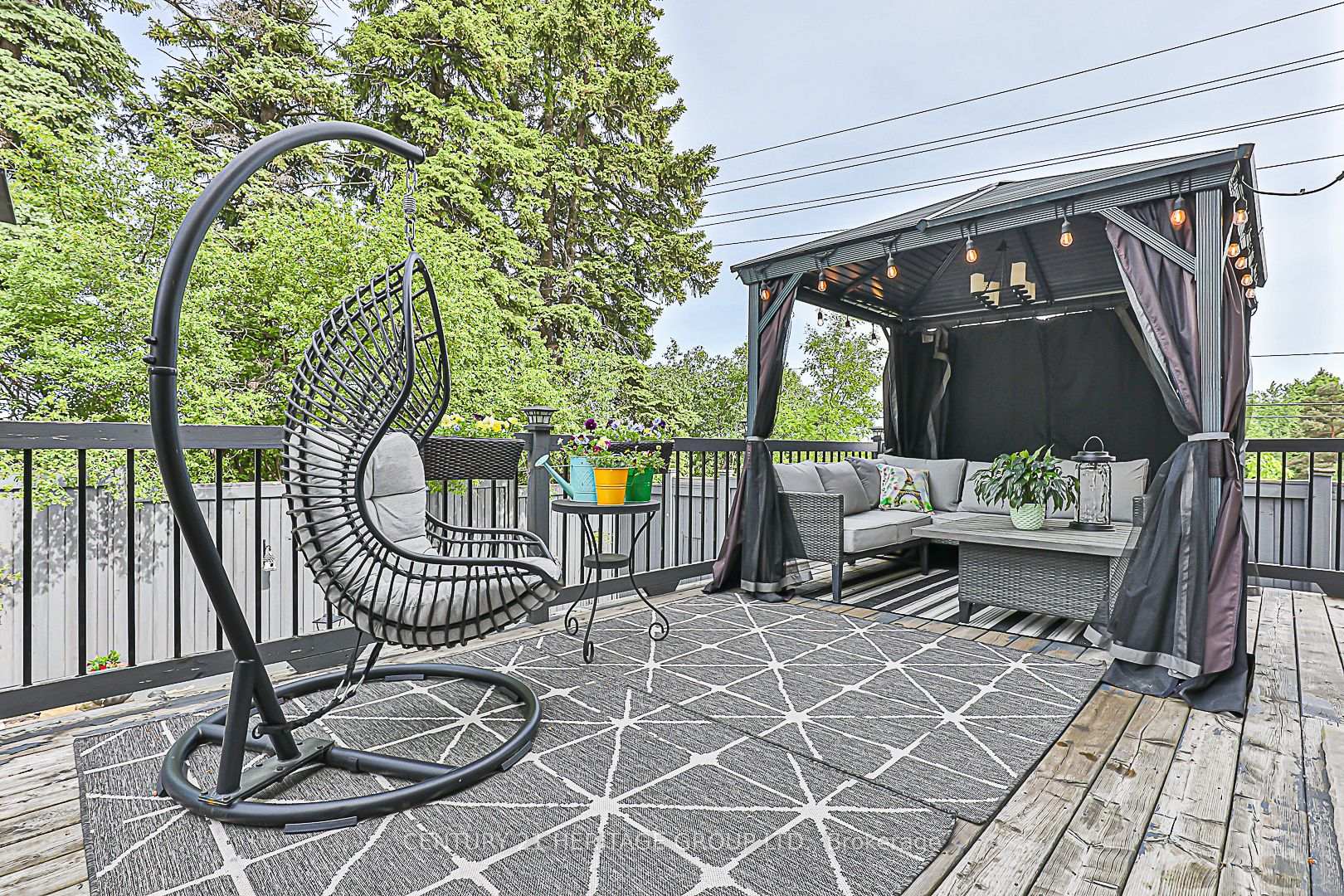 Photo 32 of 63 Lady Karen Crescent, Vaughan, Patterson — HOMEH