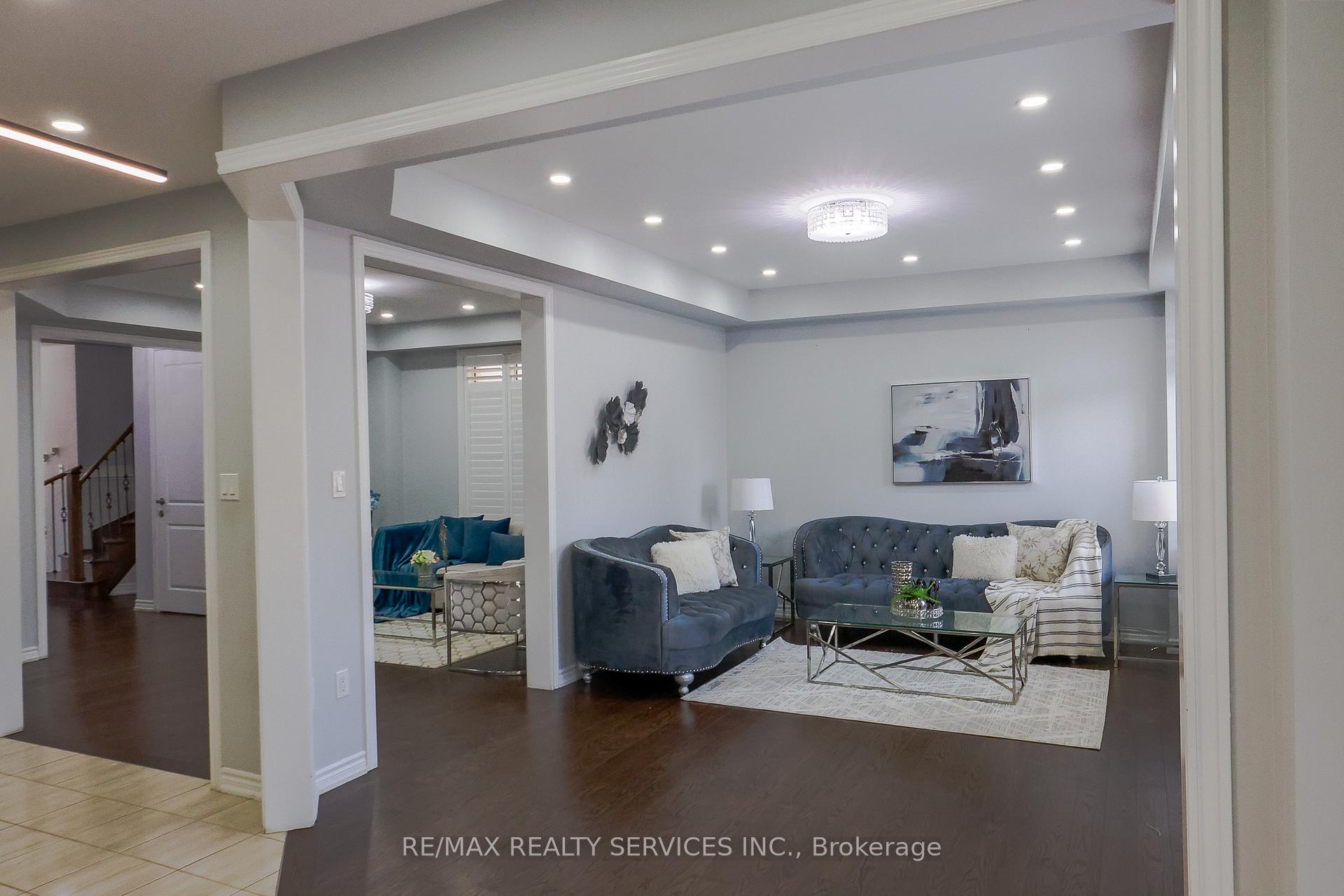 Photo 20 of 104 Roulette Crescent, Brampton, Northwest Brampton — HOMEH