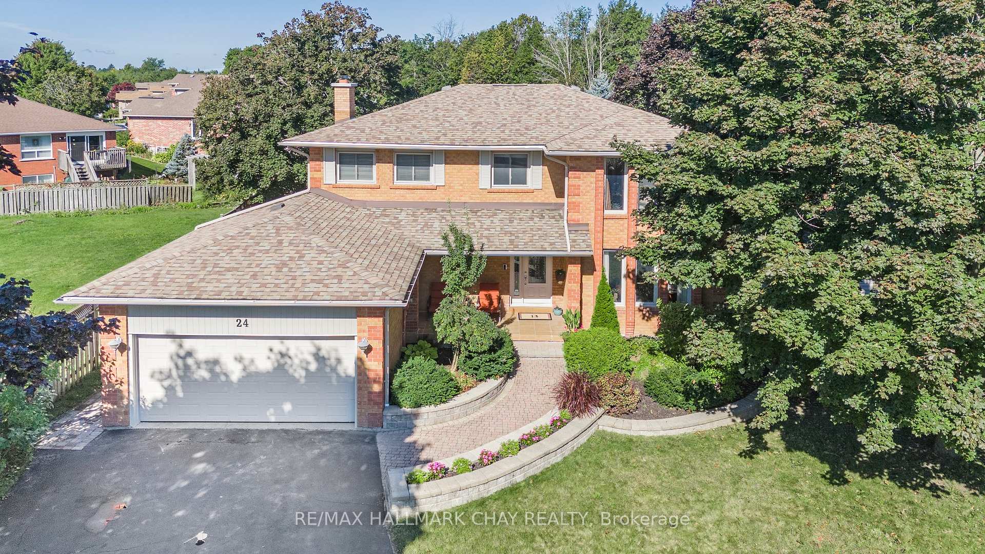 Photo 1 of 24 Dyer Boulevard, Barrie, Holly — HOMEH
