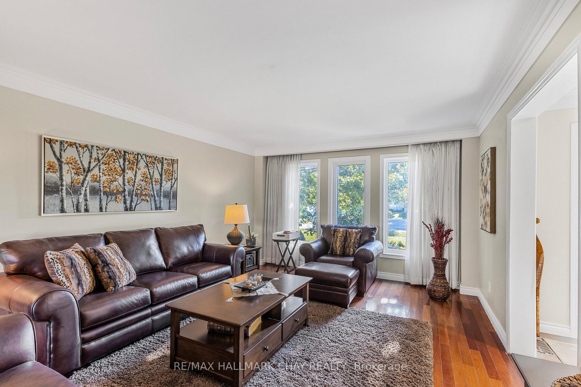Photo 10 of 24 Dyer Boulevard, Barrie, Holly — HOMEH