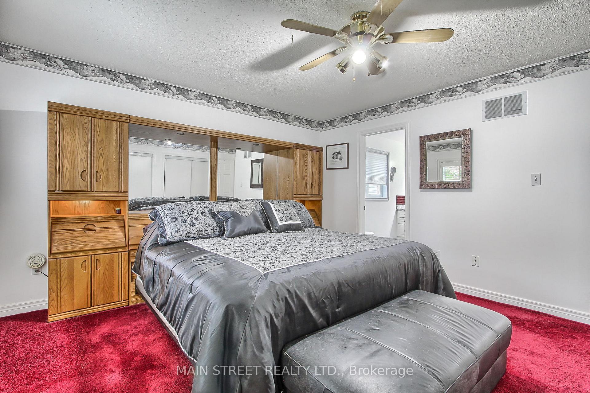 Photo 17 of 40 Silverstone Crescent, Georgina, Keswick South — HOMEH