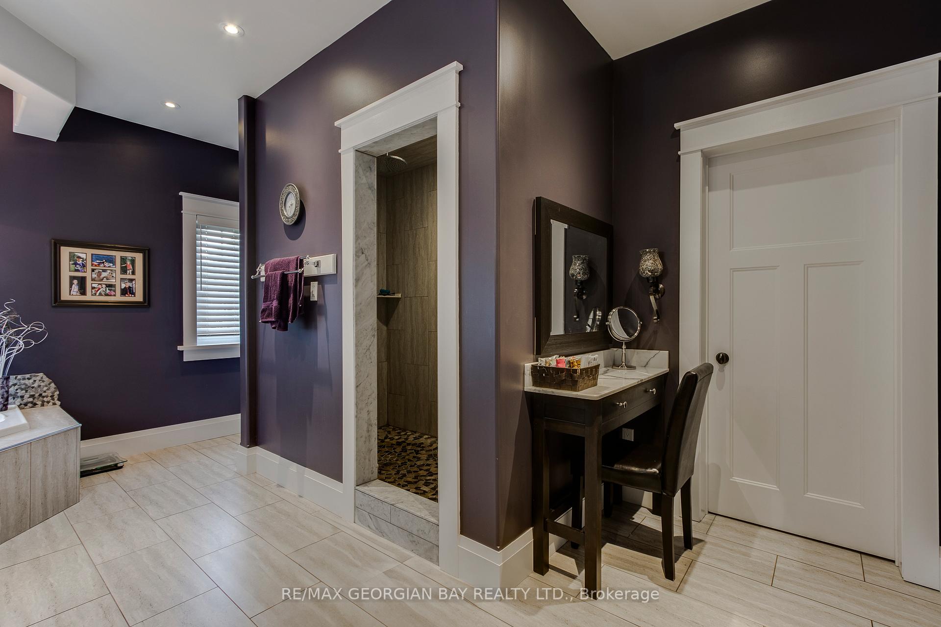 Photo 16 of 148 Goldfinch Crescent, Tiny, Rural Tiny — HOMEH