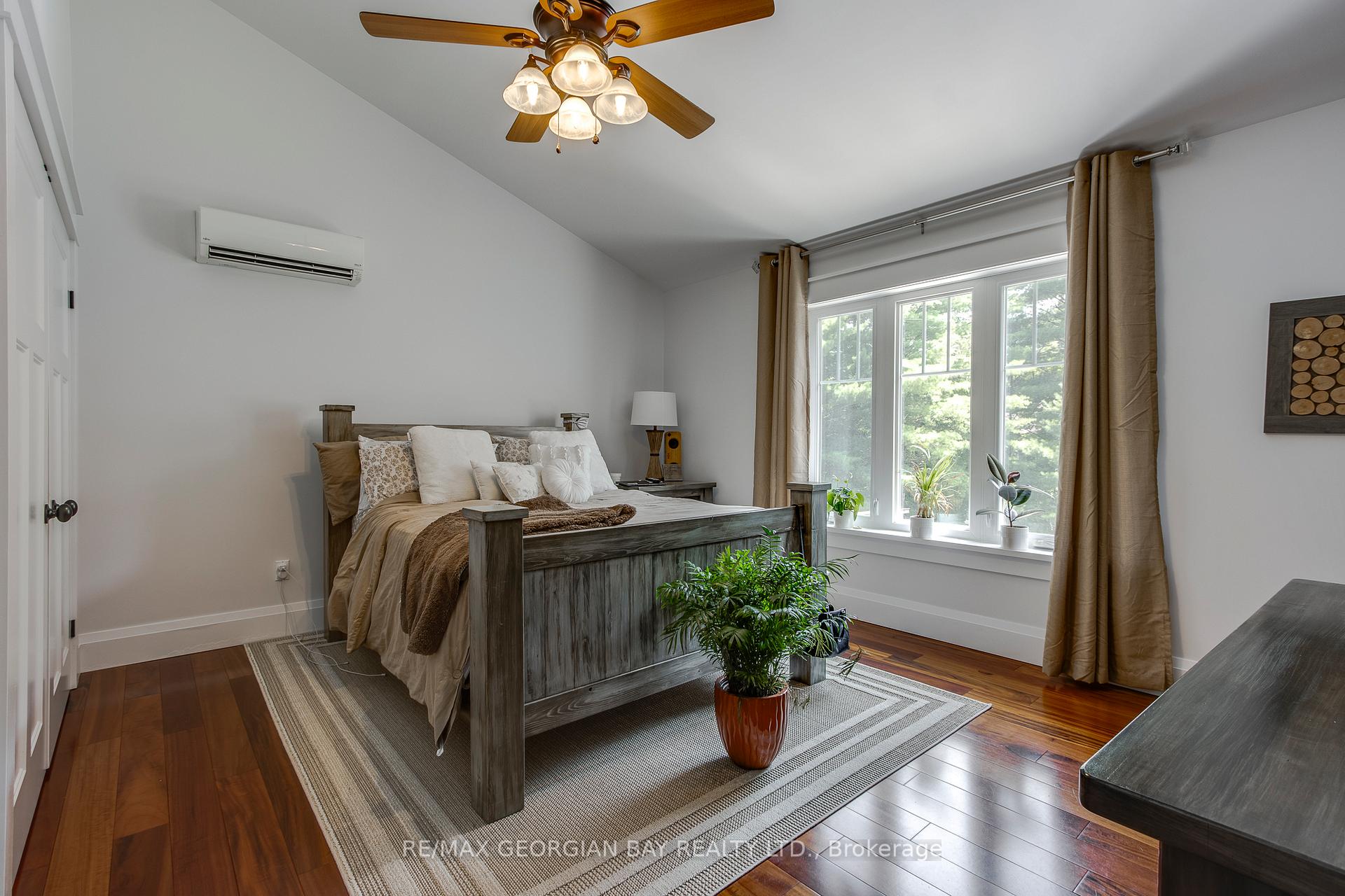 Photo 17 of 148 Goldfinch Crescent, Tiny, Rural Tiny — HOMEH