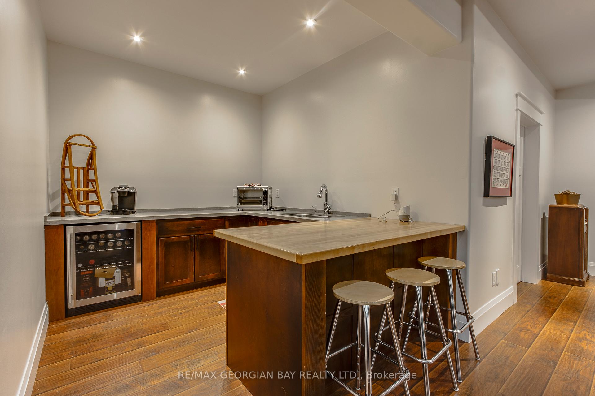 Photo 34 of 148 Goldfinch Crescent, Tiny, Rural Tiny — HOMEH