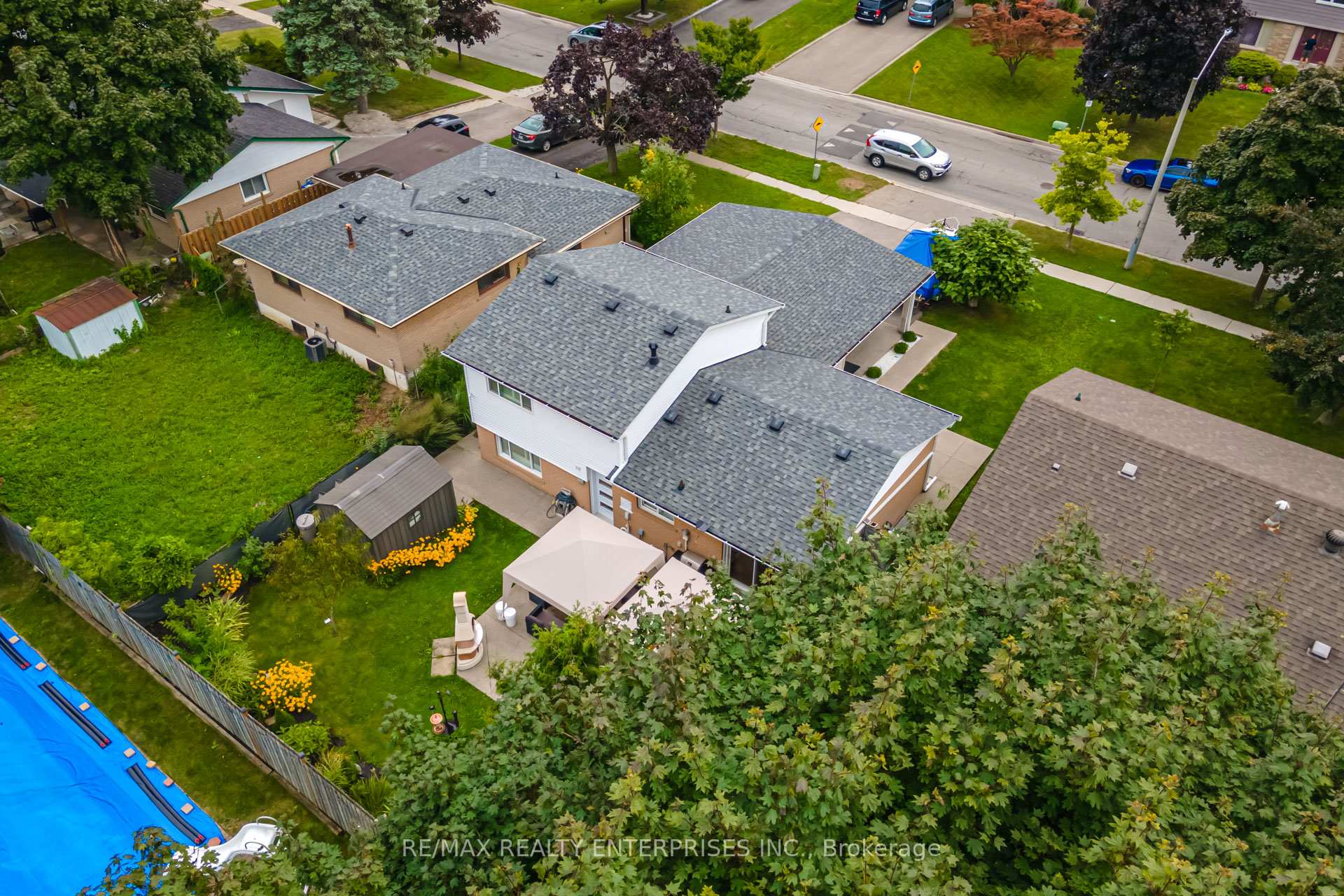 Photo 7 of 236 Bartley Bull Parkway, Brampton, Brampton East — HOMEH