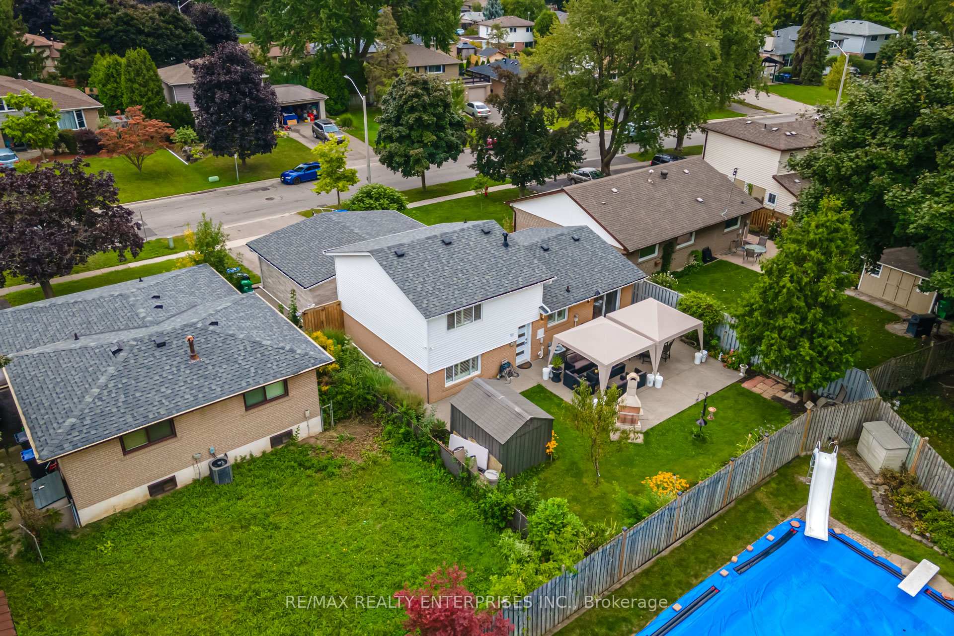 Photo 11 of 236 Bartley Bull Parkway, Brampton, Brampton East — HOMEH