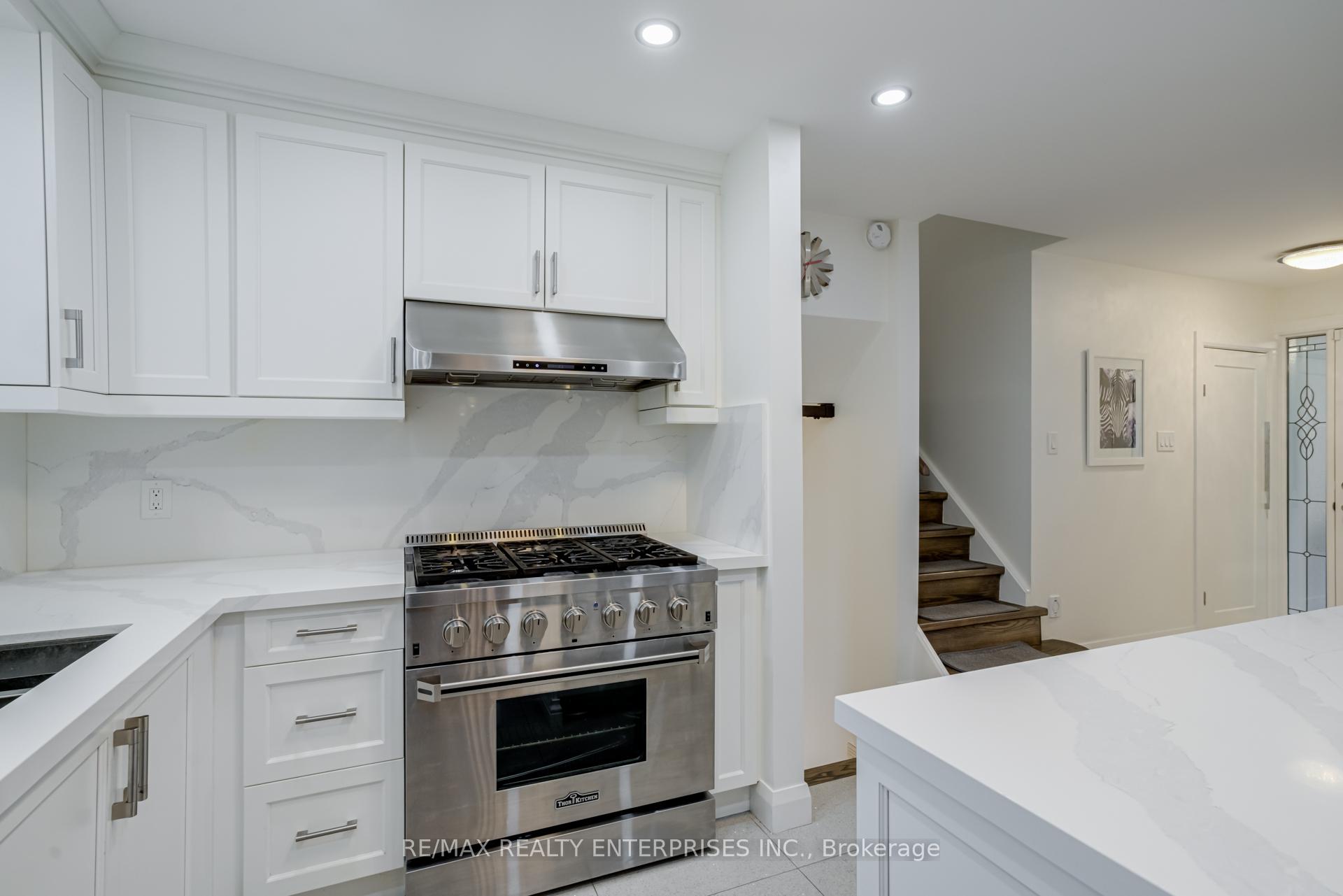 Photo 9 of 236 Bartley Bull Parkway, Brampton, Brampton East — HOMEH