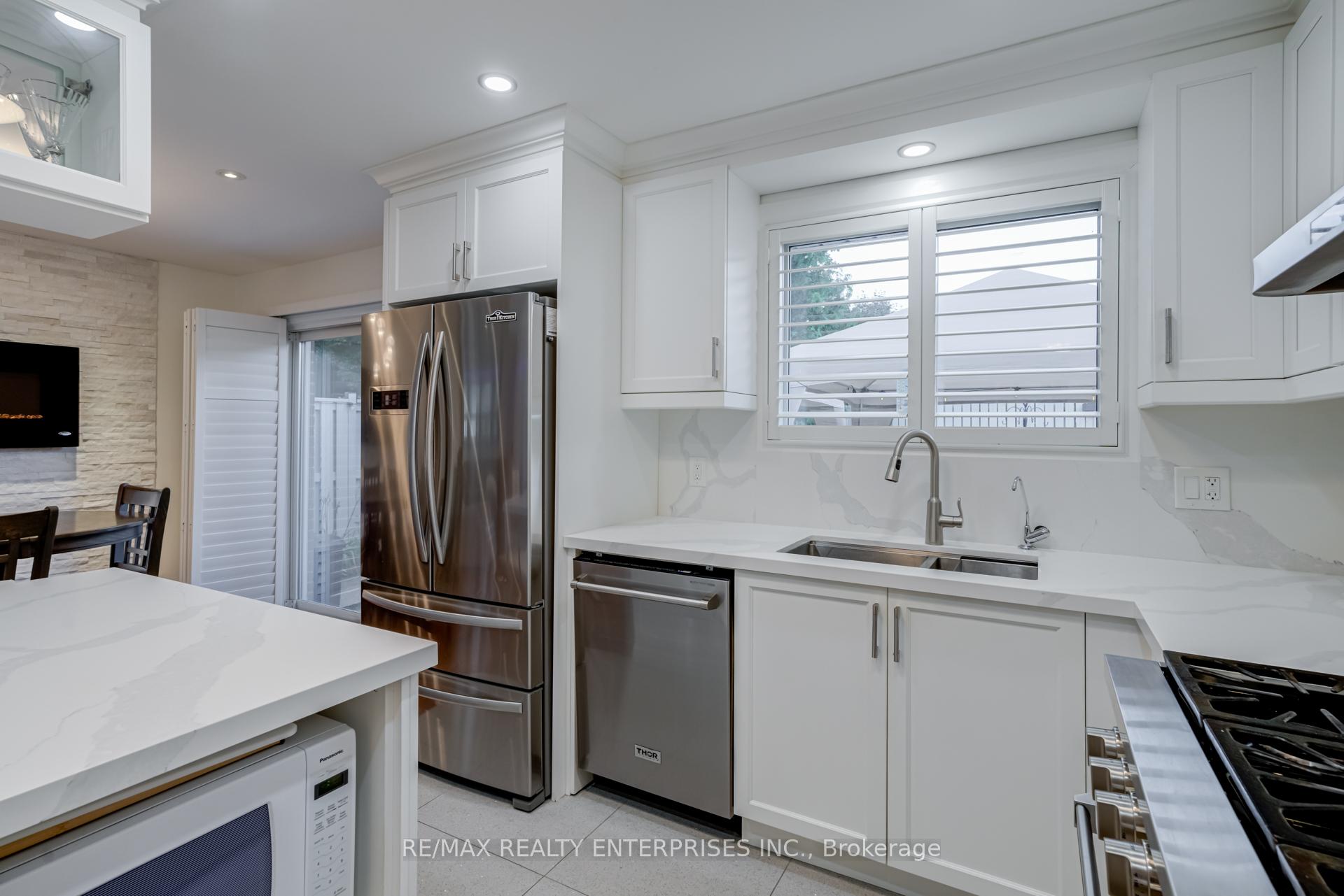 Photo 12 of 236 Bartley Bull Parkway, Brampton, Brampton East — HOMEH